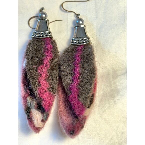 Handmade Felted Earrings - Picture 2 of 6